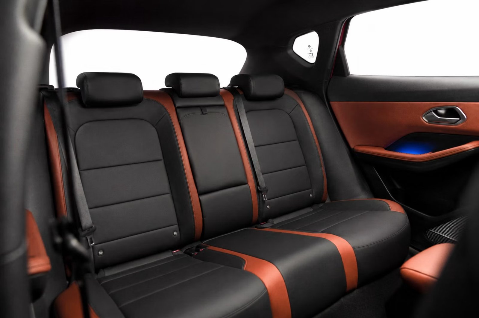 Geely Coolray 14.6 HD Infotainment